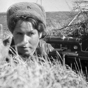 Why WW2 Russian female sniper Lyudmila Mikhailovna Pavlichenko Printedmug